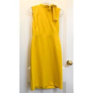 Tie collar yellow midi dress